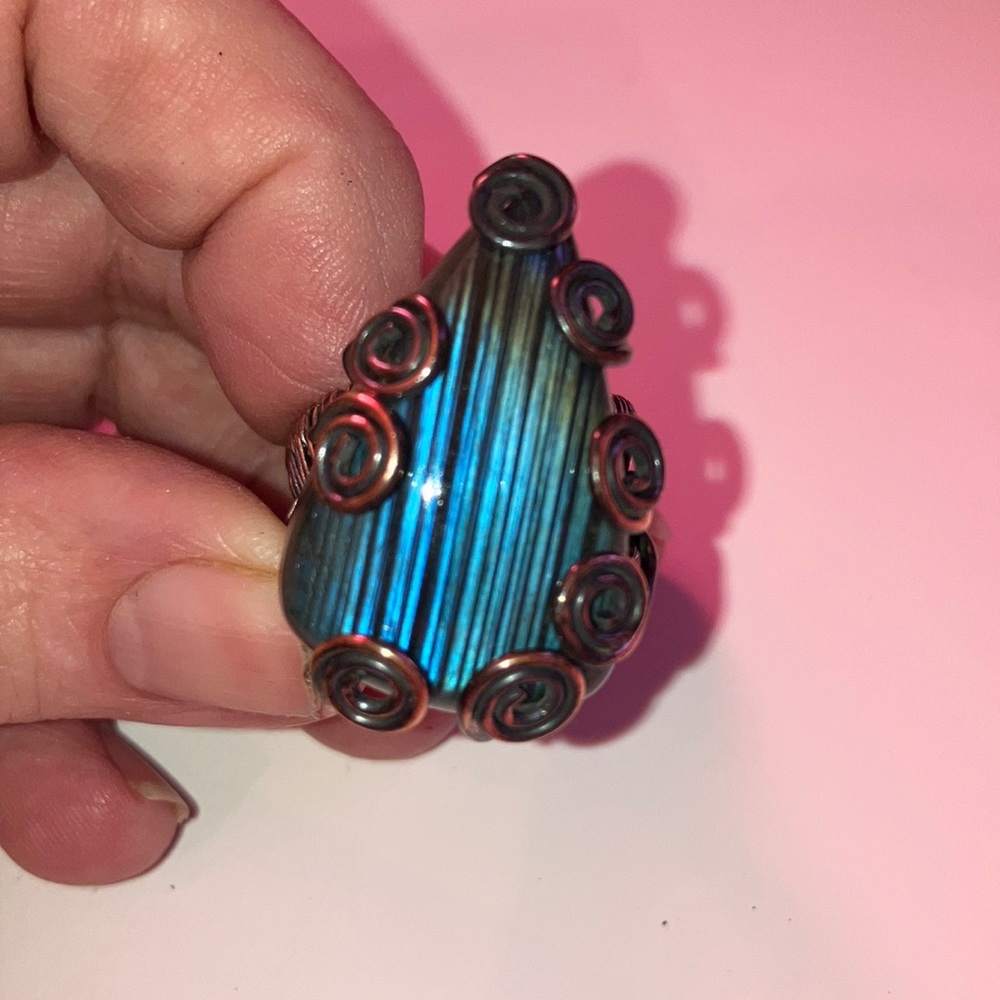 Gorgeous BLUE Natural Labradorite & Brass Wire Wrapped Ring Handmade Size 9